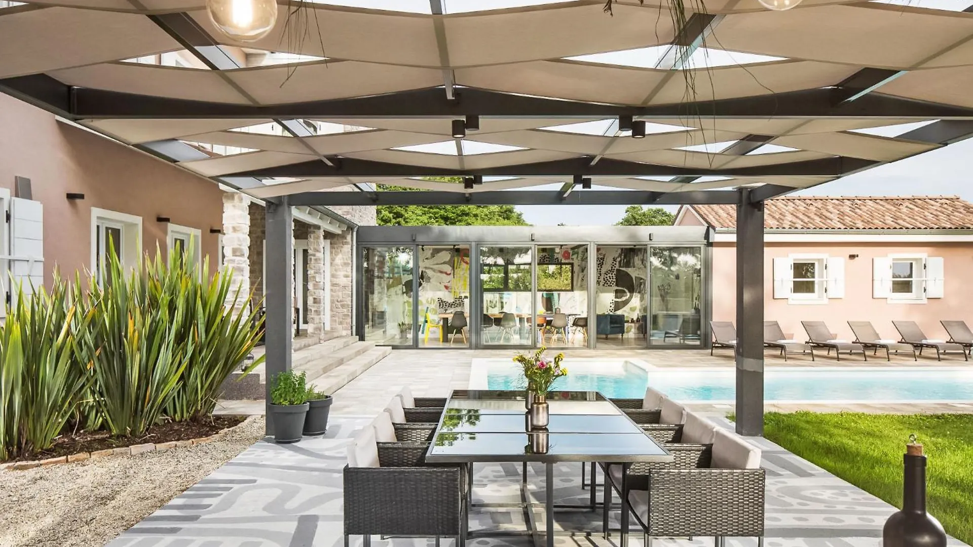 Villa Green Frame By Interhome Svetvinčenat